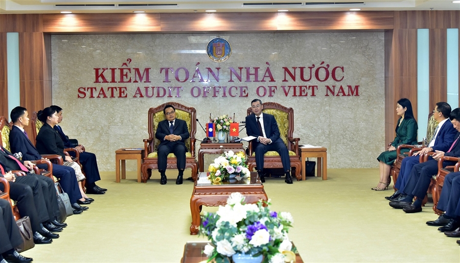 Phó Tổng Kiểm toán nhà nước phụ trách Ngô Văn Tuấn tiếp Chủ tịch Kiểm toán nhà nước Lào